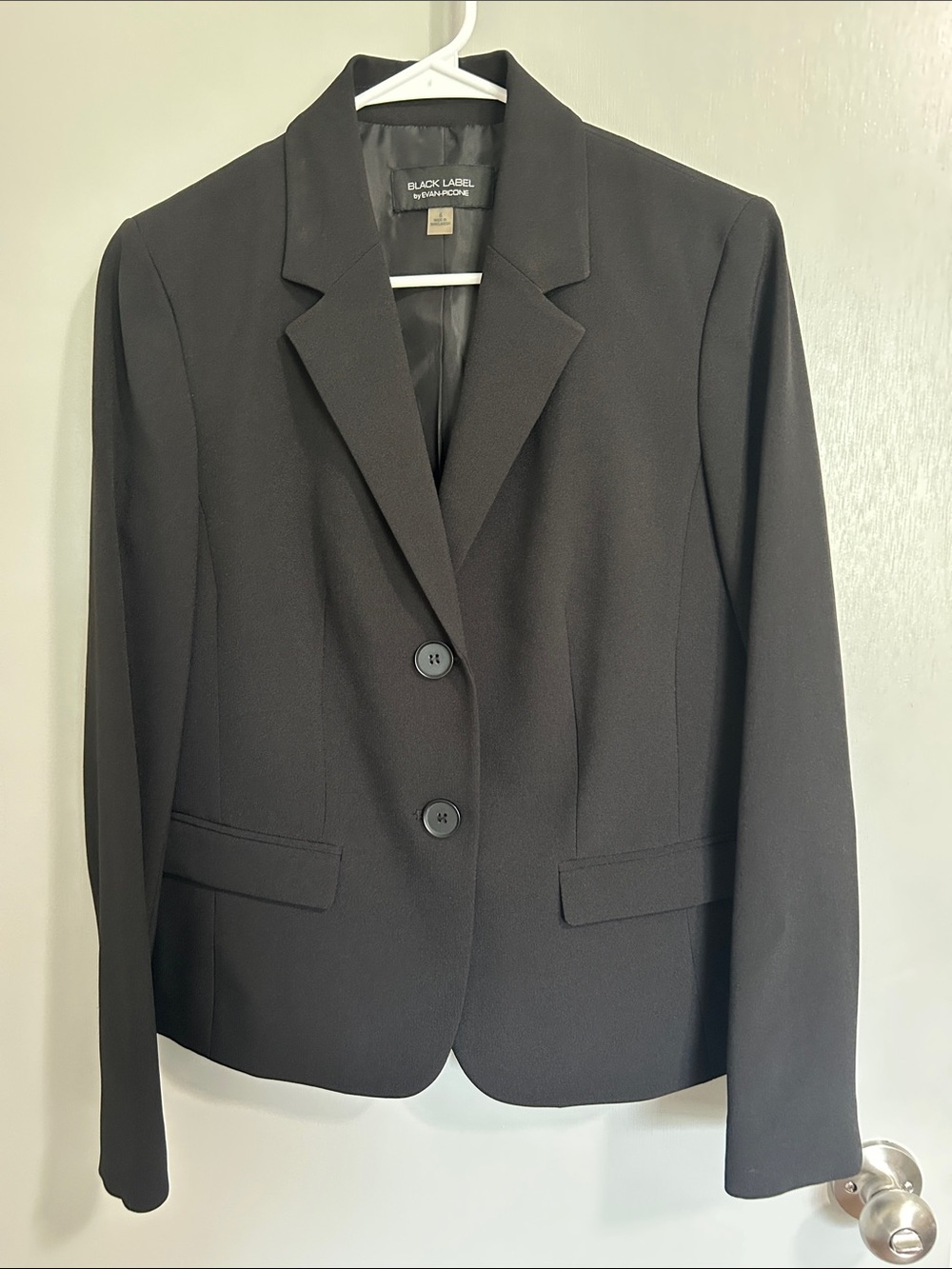 Black Label Women's Black Two-Button Blazer Size 6